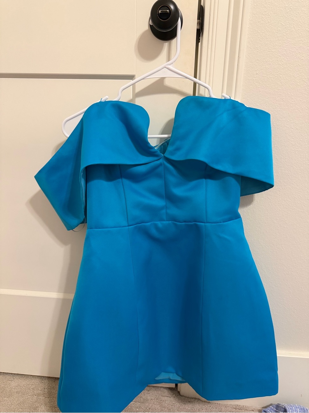 Off-Shoulder homecoming Dress